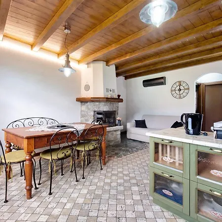 Semesterbostad Farmhouse Of Grandfather Chek