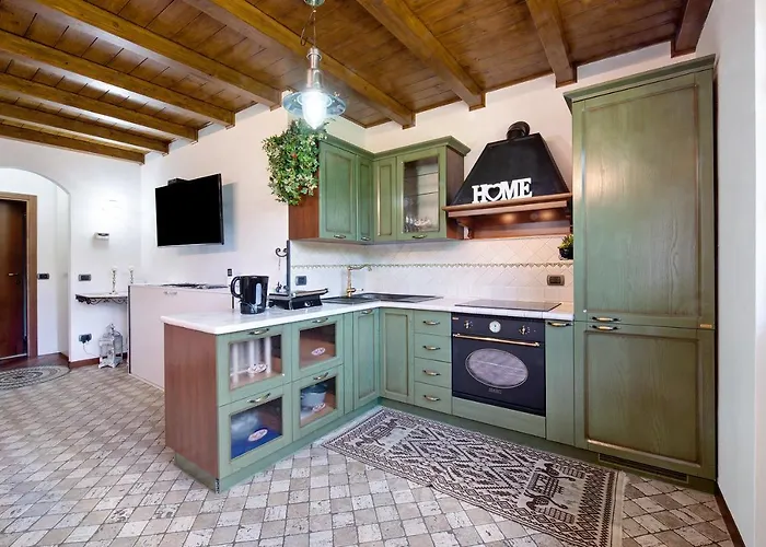 Farmhouse Of Grandfather Chek Bellagio