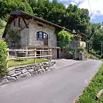 Farmhouse Of Grandfather Chek Vakantiehuis *